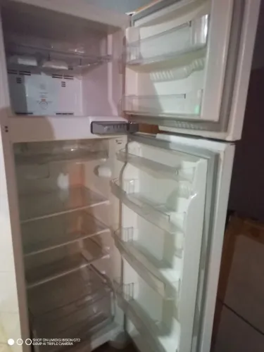 Geladeira 378 Litros Brastemp - 1.100 negocia 