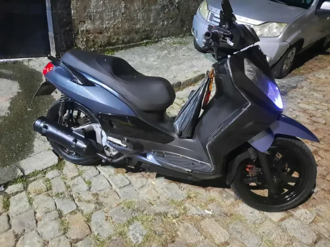 Citycom 300( leia)