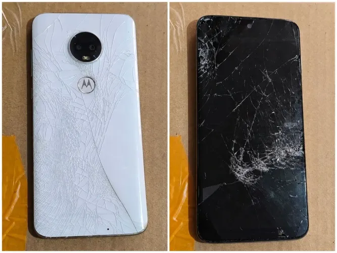 MOTOROLA G7 QUEBRADO PISCA NO CARREGADOR