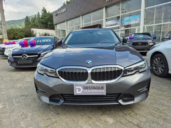 BMW 320I A Modern/sport TB 2.0/a.flex 16V 4P 2022