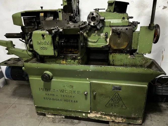 Torno automático Index C29