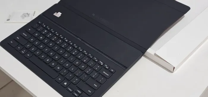 Teclado Original Samsung Book Cover Keyboard Slim AI Key - Galaxy Tab S10 FE+
