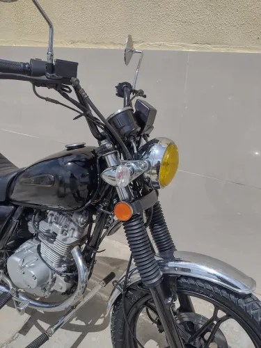 Intruder 125 boa moto 