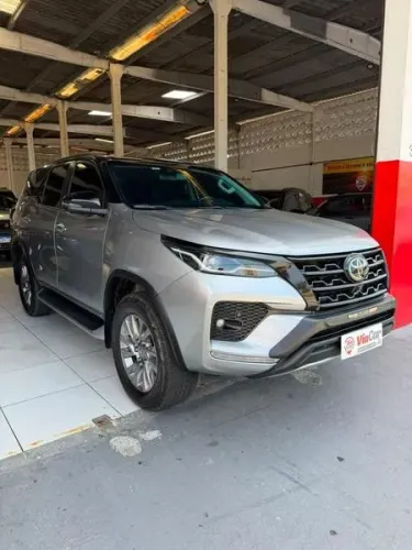 Toyota Hilux SW4 SRX 4X4 2.8 TDI 16V Dies. Aut. 2023