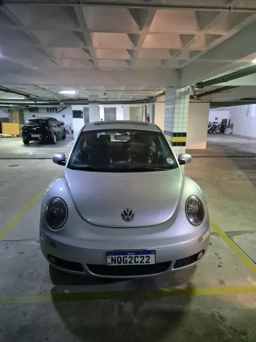 Volkswagen New Beetle 2.0 MI Mec./aut. 2010