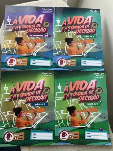 4 livros Mestre dos Mestre 8 ano: a vida e a tomada de decisão