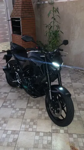 Mt 03 preta baixo km