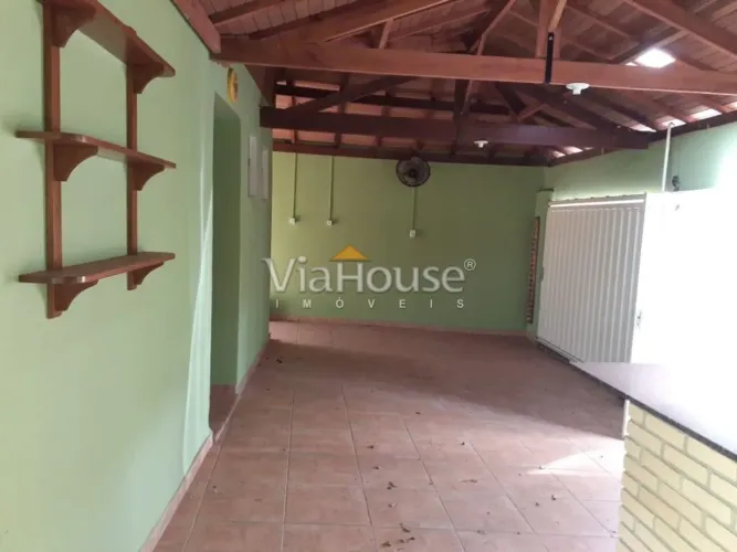Casa com 3 dormitórios a venda no Centro na cidade de São Simão SP