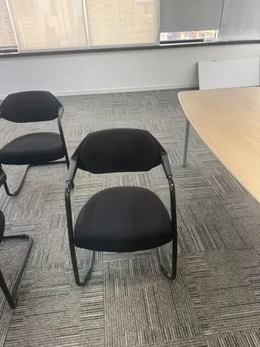 Cadeira de atendimento muito nova