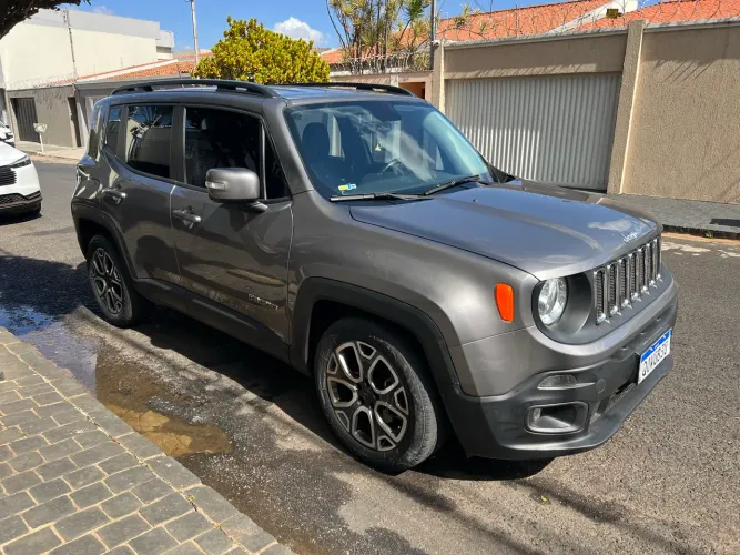Jeep Renegade Longitude 1.8 4X2 Flex 16V Aut. 2018