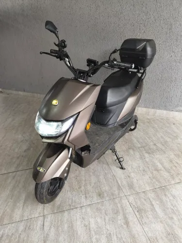 Scooter eletrica
