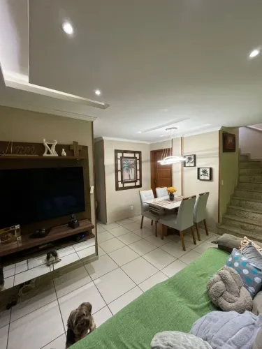 Cobertura Duplex na Rua aroazes