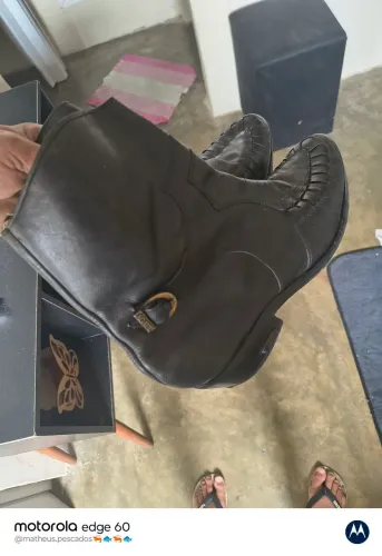 Bota HB