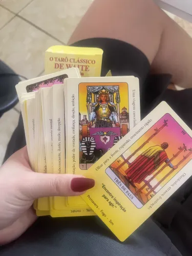 Vendo cartas tarô clássico de waite para iniciantes