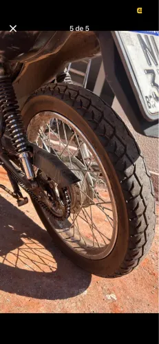 Moto a venda