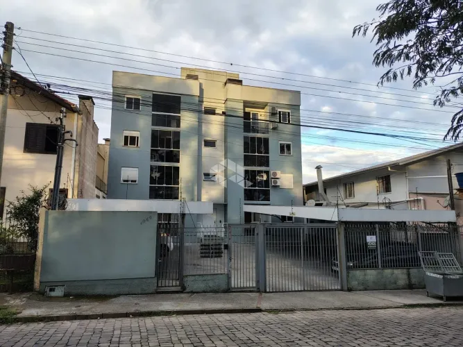 APARTAMENTO 2 QUARTOS SEMIMOBILIADO COM SACADA E CHURRASQUEIRA