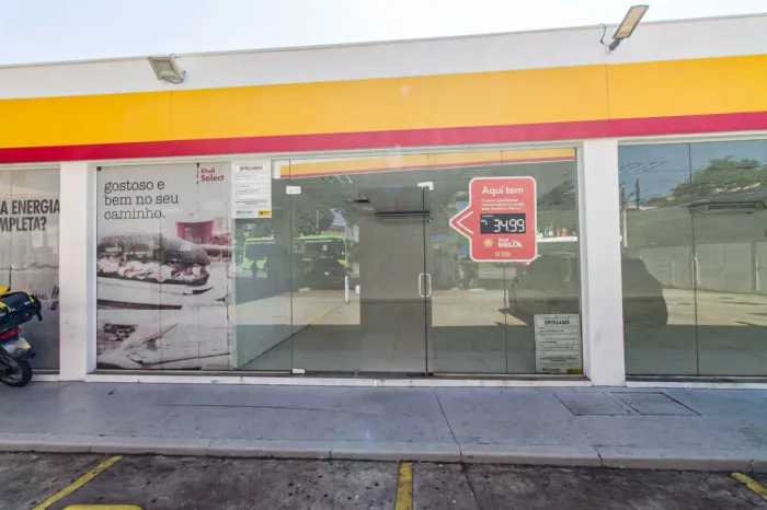 Galpão na Avenida Sapopemba, 5359 - Loja 2 300 m²
