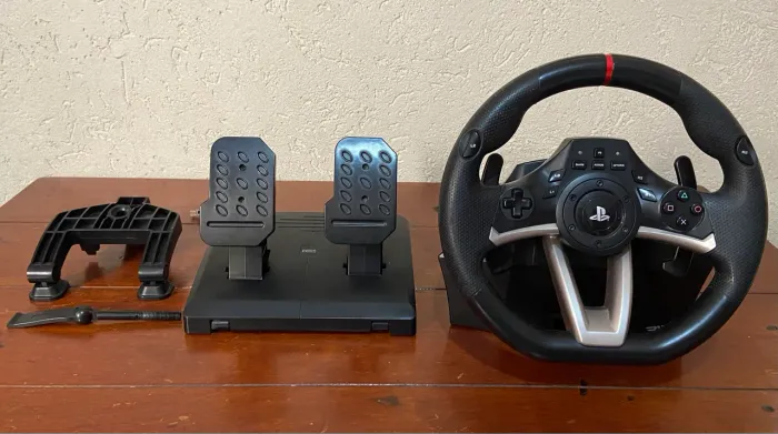 Volante Hori Racing Wheel Apex oficial da Sony