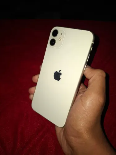 iPhone 11 sem tela | Tudo original com caixa e acessórios