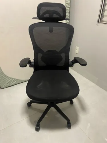 Cadeira Ergonômica de Escritório Preta - Confortável e Ajustável