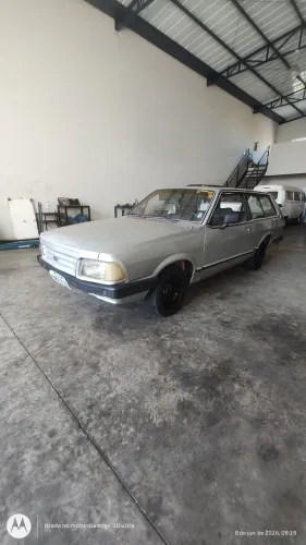 Ford Belina GL 1.8 / 1.6 1990