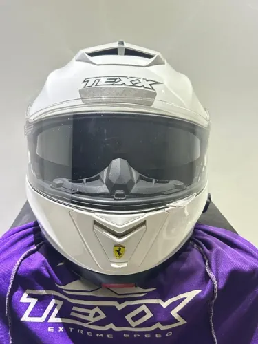Capacete