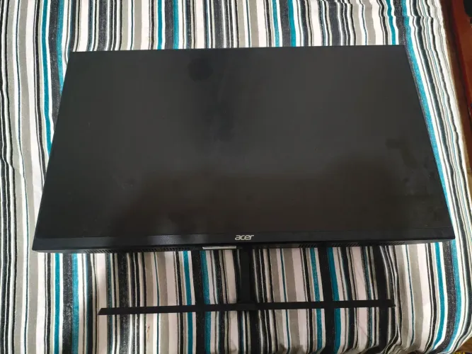 Monitor acer 27 pol 180 hz