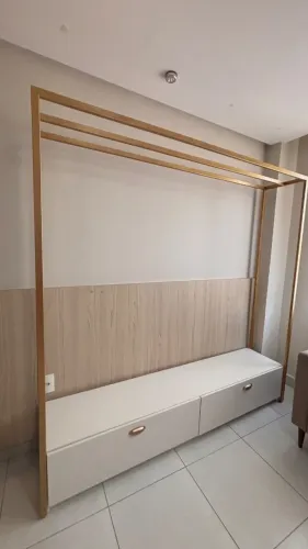 Móvel para loja de roupa 
