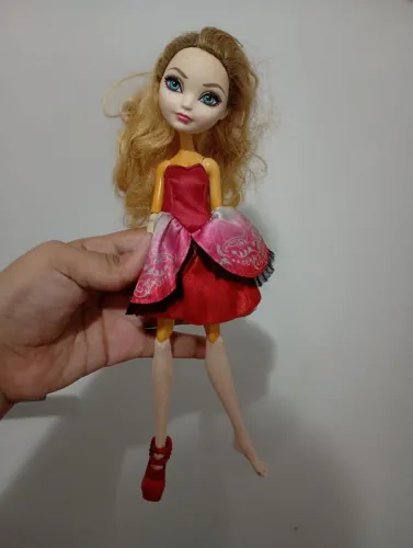 ever after high apple white