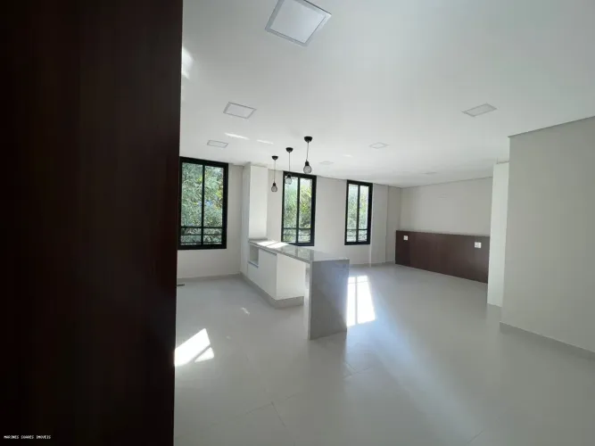 Apartamento para Venda em Foz do Iguaçu, Bairro Maracanã, 1 dormitório, 1 suíte, 1 banheir