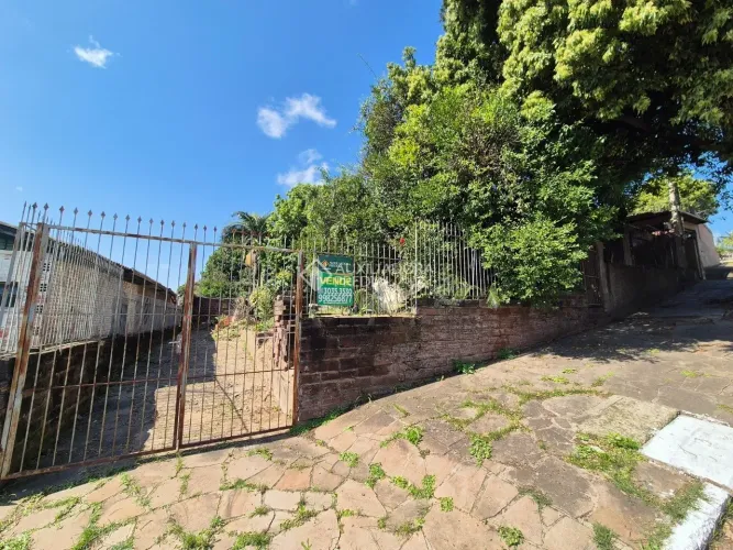 Terreno no bairro Canudos em Novo Hamburgo medindo 10,0 x 43,0