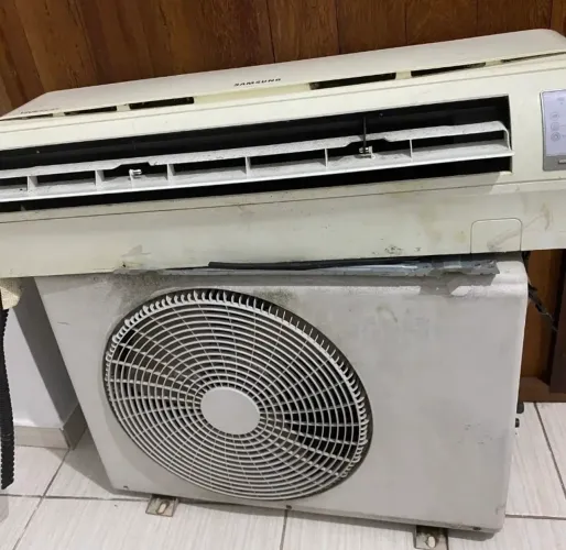 Ar condicionado 