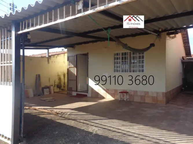 QR 602 Casa com 3 Quartos 2 Banheiros em Samambaia Norte - DF