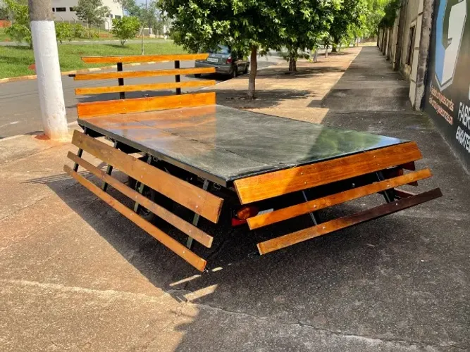 Carreta fazendinha 1,50 x 2,50 com guardas dobráveis e removíveis