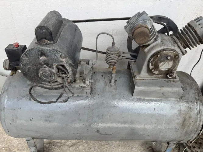 Compressor Ar 110lt