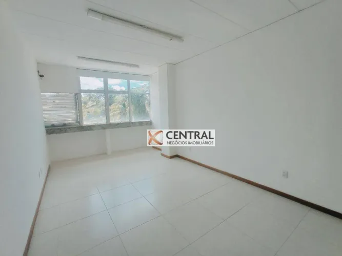 Sala para alugar, 35 m² por R$ 2.788,79/mês - Itaigara - Salvador/BA