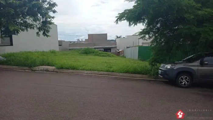 Terreno no condomínio PORTO MADERO em Presidente Prudente