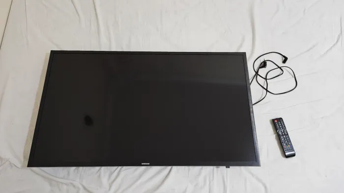 TV Samsung 40" Full HD Smart TV - Modelo UN40J5290AG