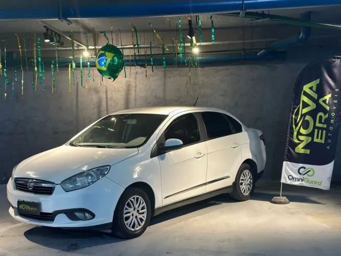 Fiat Grand Siena Essence 1.6 Flex 16V 2016