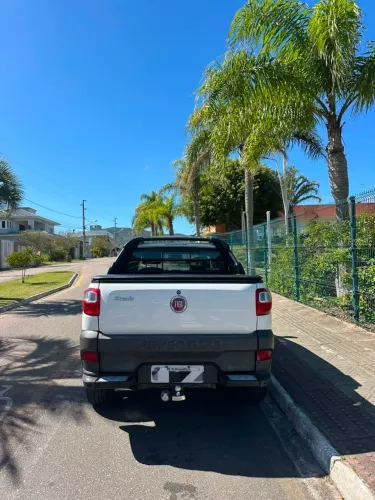 Fiat Strada Adventure1.8/ 1.8 Locker Flex CD 2017
