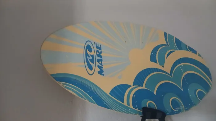 Prancha skimboard maré