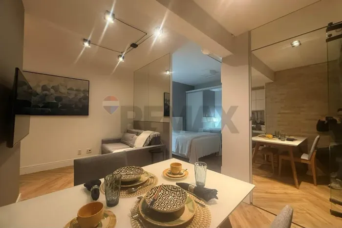 Apartamento mobiliado para locação no Bairro Paraíso - Rua Sampaio Viana - 39m2 com 1 vaga