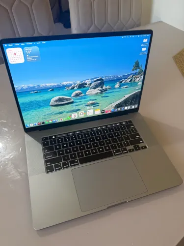 Macbook Pro 16 i9 - 1Tb