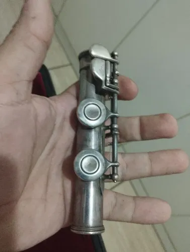 Flauta transversal estudantil f11