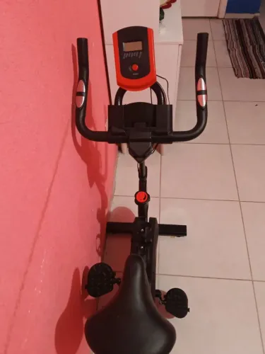 Bicicleta ergométrica (nova)