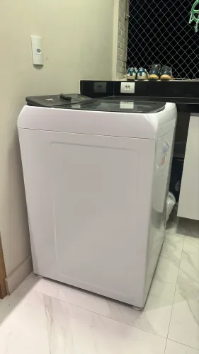 MÁQUINA DE LAVAR NOVA