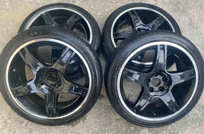 ARO 17 FURACÃO 5X100 DE BRINDE 4 PNEUS