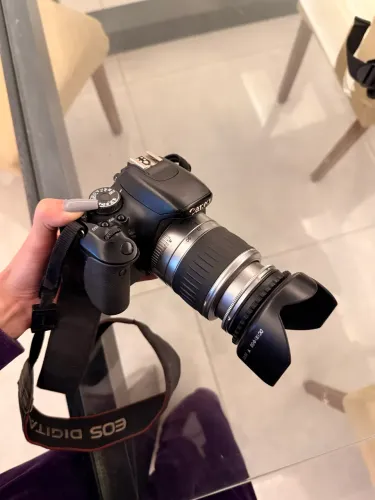 Canon T3i + lente 28-90mm Canon