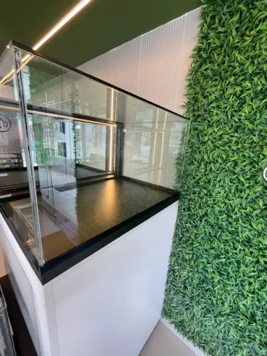 Vitrine para doces ou salgados com led 