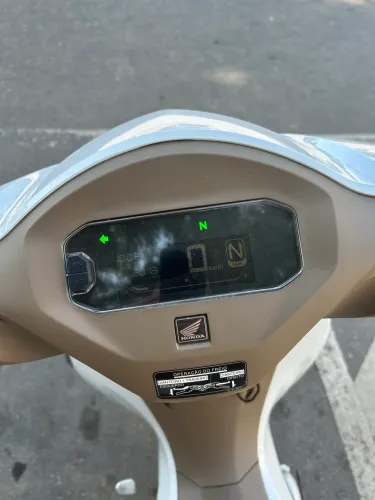 Honda biz 2024/25 com 2.000 km